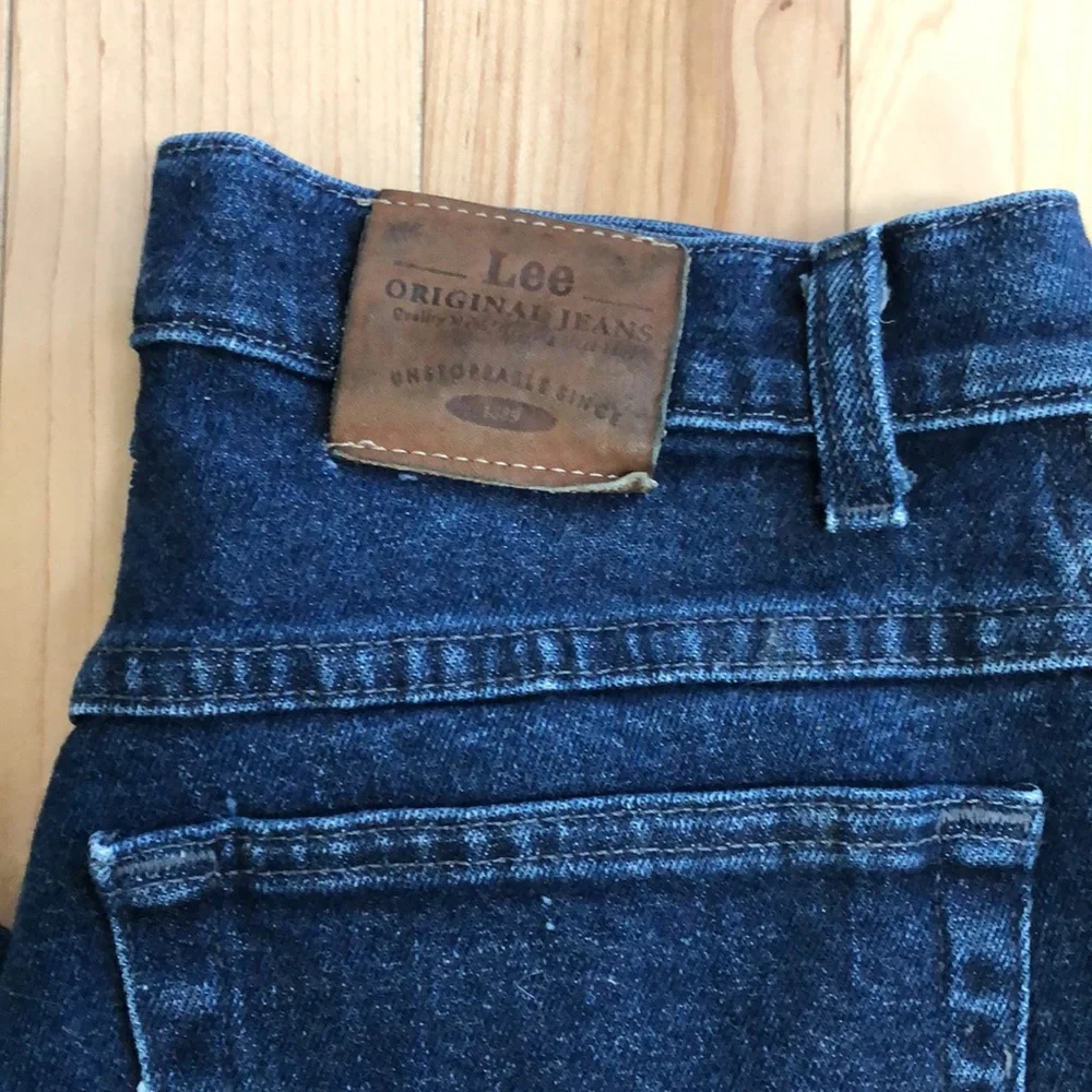 Vintage 90s Lee Dark Rinse High Rise Straight Leg Jeans Size 8S
